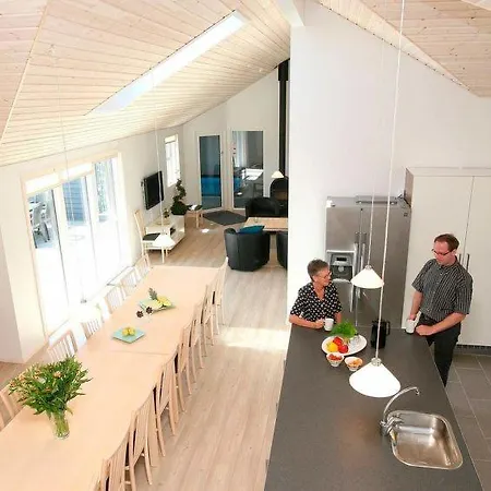 Σπίτι διακοπών Sleeps 22 Pool Wifi Nørre Lyngby